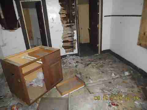 4636 Scotten (19)_m.jpg